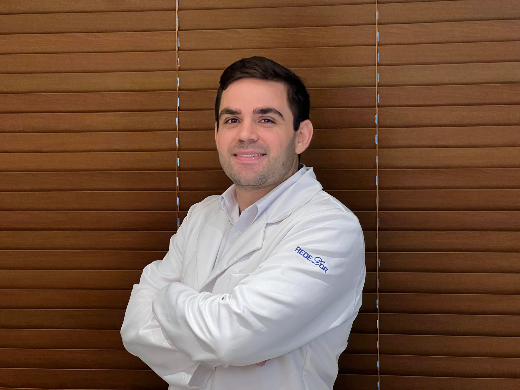 Dr. Marcel Rolim — Especialista em Pé e Tornozelo