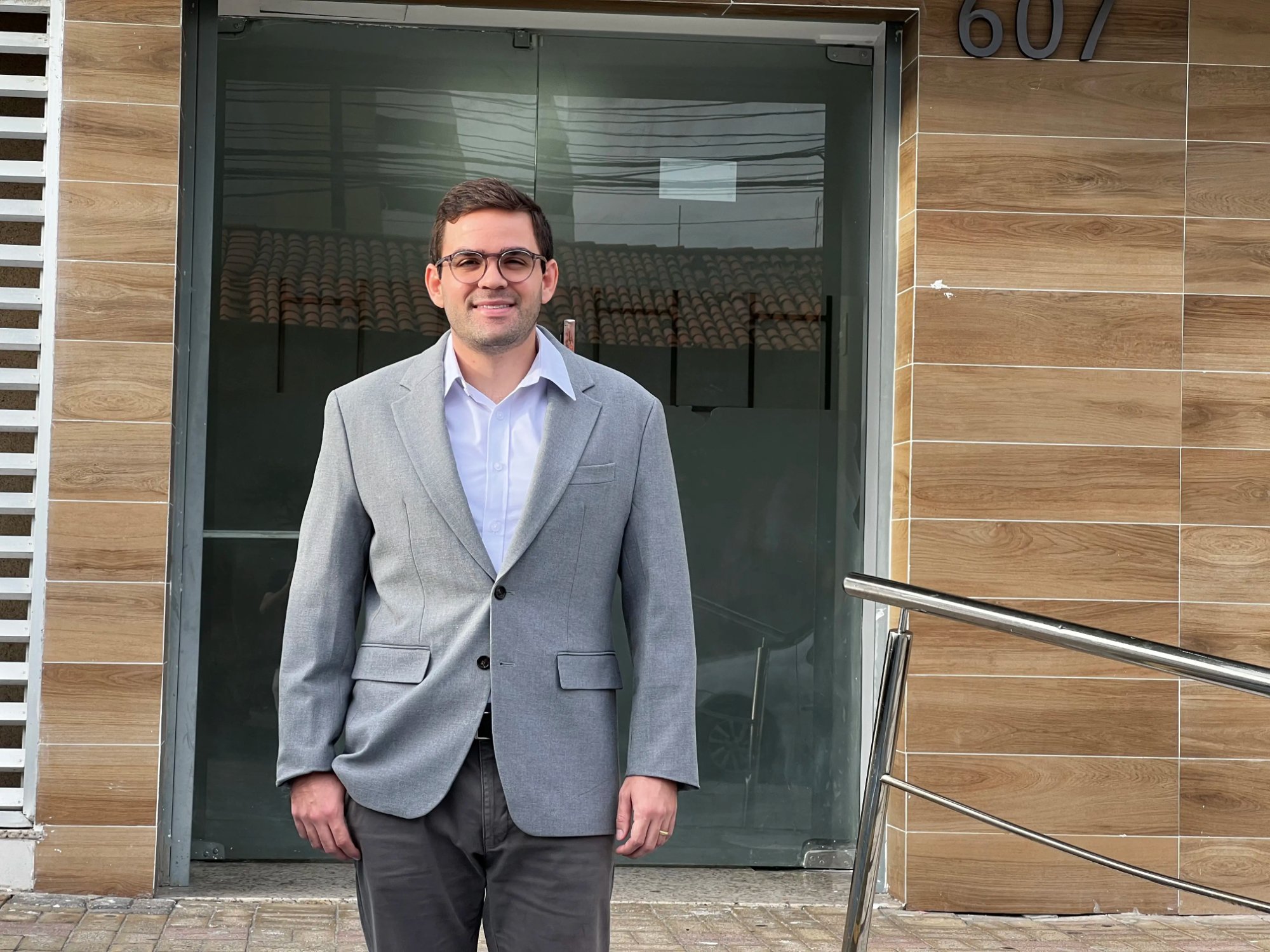 Dr. Marcel Rolim — Consultório